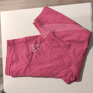 MOVING SALE! Peloton drive and recover mesh capri
